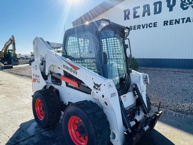 Image of Bobcat S740 equipment image 1