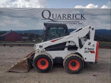 Main image Bobcat S740