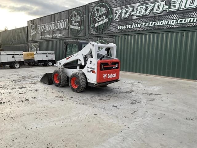 Image of Bobcat S740 equipment image 1