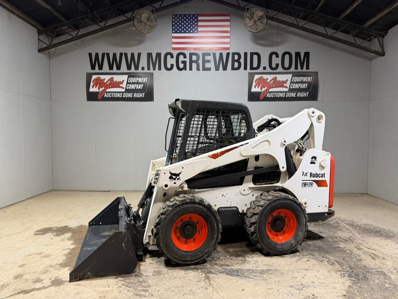2022 Bobcat S740 Equipment Image0