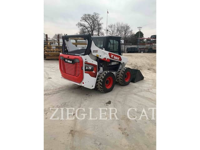 Image of Bobcat S76 equipment image 2