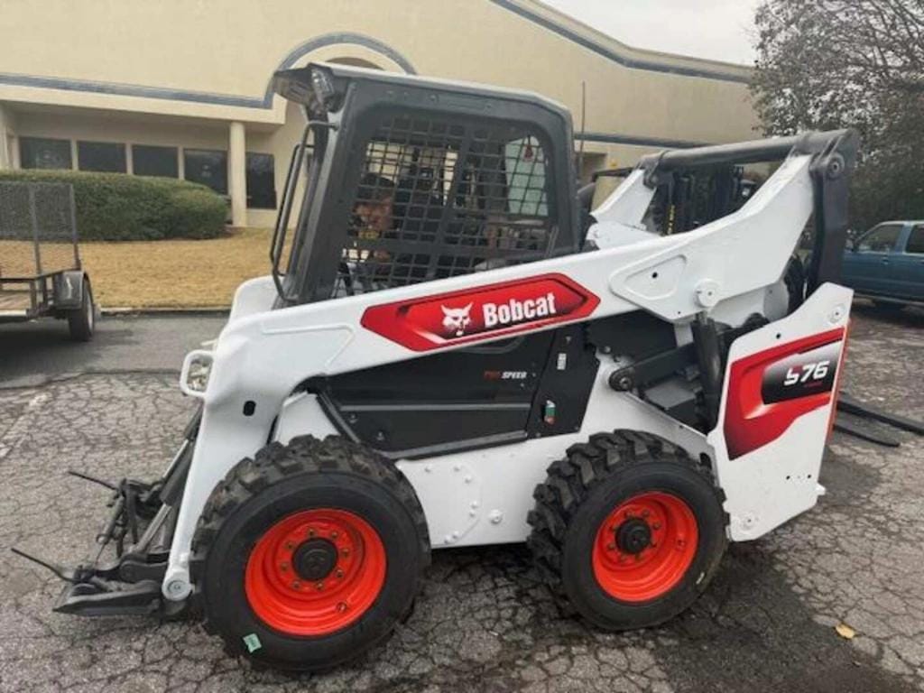 2022 Bobcat S76 Equipment Image0