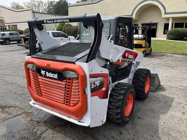 Image of Bobcat S76 equipment image 4