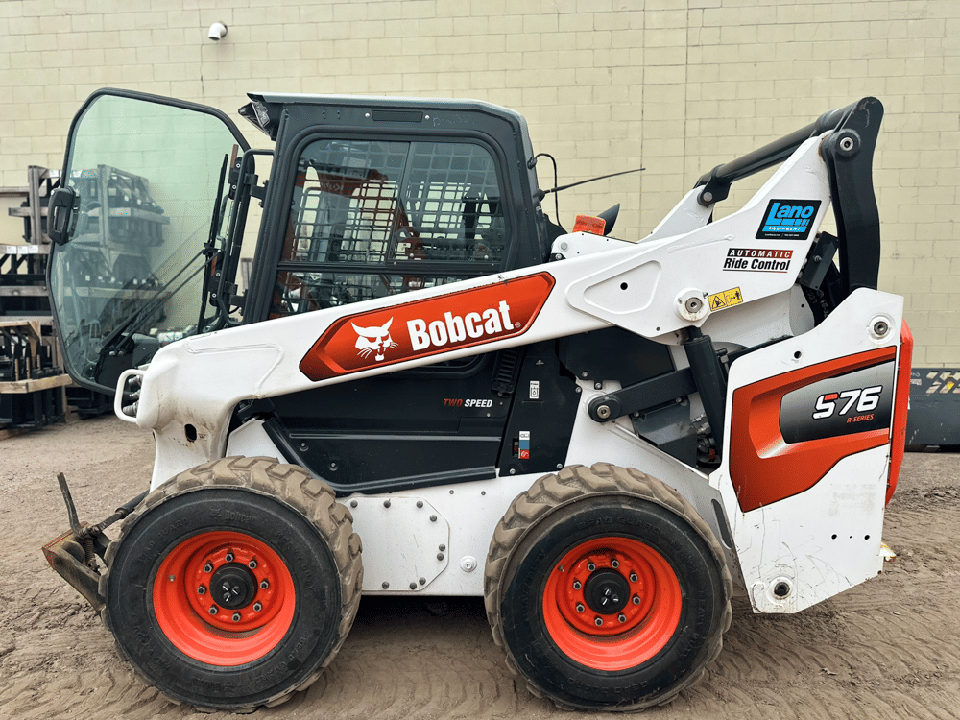 2022 Bobcat S76 Equipment Image0