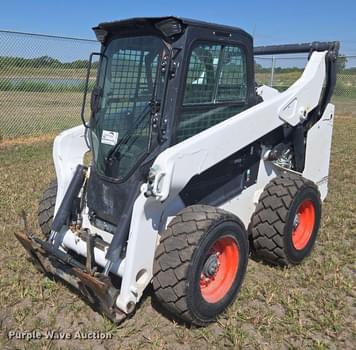 Main image Bobcat S76