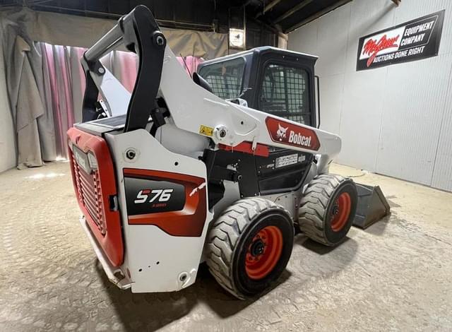 Image of Bobcat S76 equipment image 4