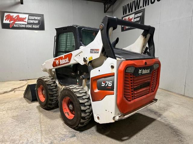 Image of Bobcat S76 equipment image 2