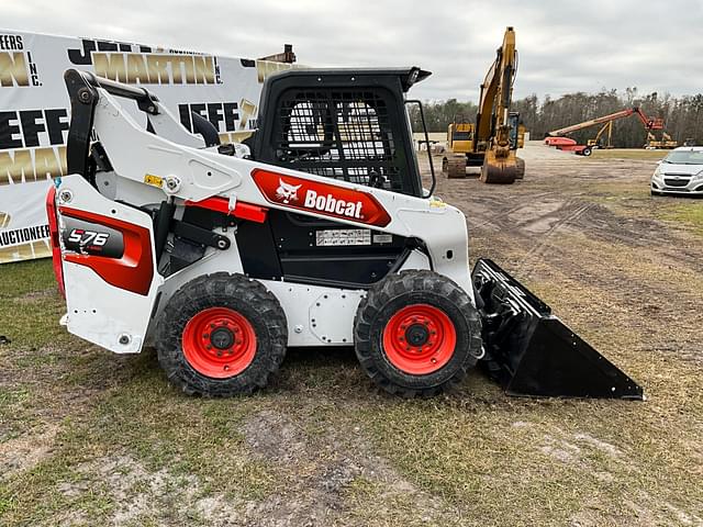 Image of Bobcat S76 equipment image 3