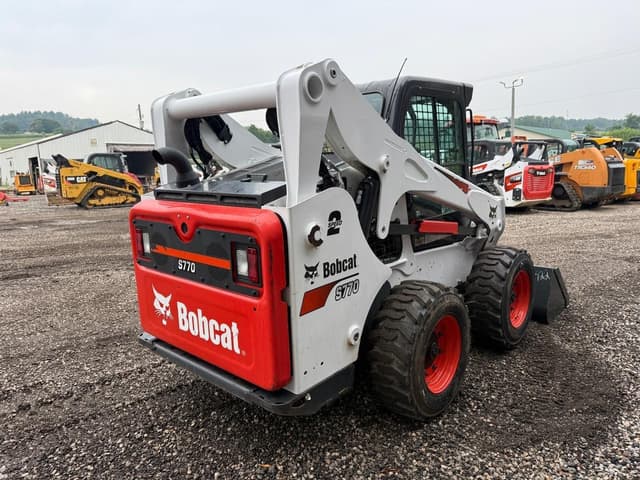 Image of Bobcat S770 equipment image 3