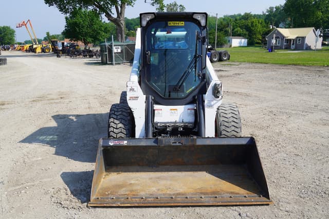 Image of Bobcat S770 equipment image 2