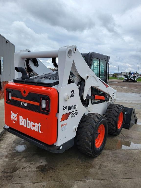 Image of Bobcat S770 equipment image 3