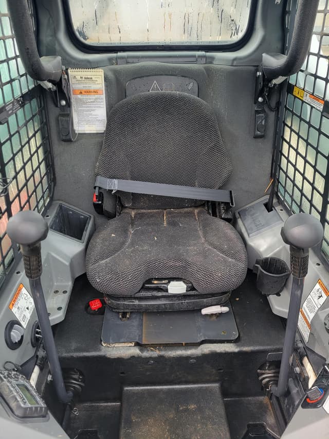 Image of Bobcat S770 equipment image 4