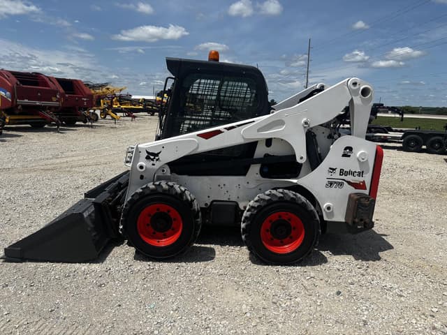 Image of Bobcat S770 equipment image 3
