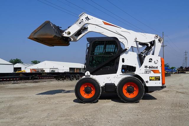 Image of Bobcat S770 equipment image 3