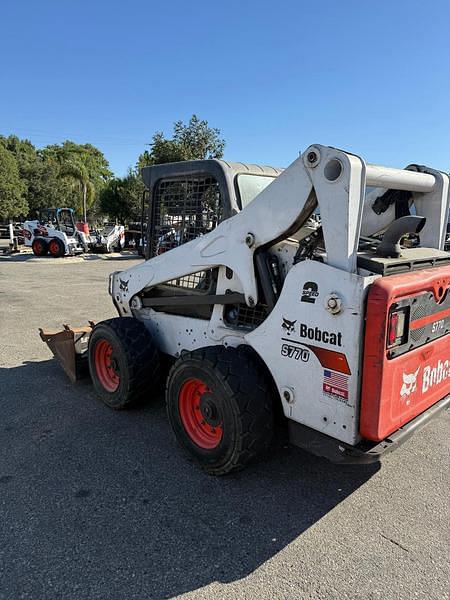 Image of Bobcat S770 equipment image 1