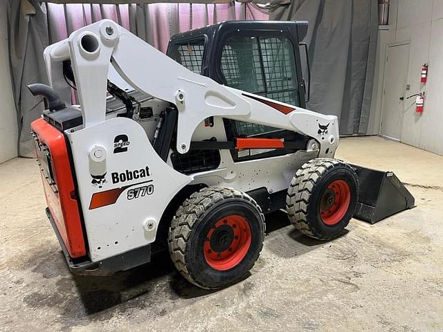 Image of Bobcat S770 equipment image 4
