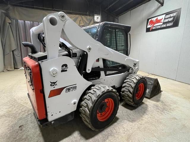 Image of Bobcat S770 equipment image 4