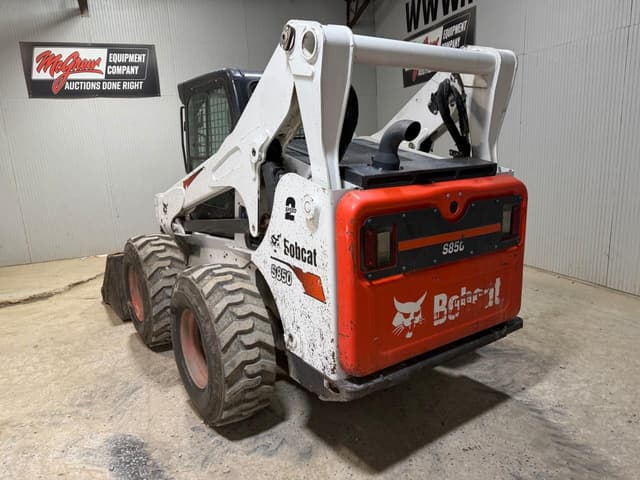 Image of Bobcat S850 equipment image 2