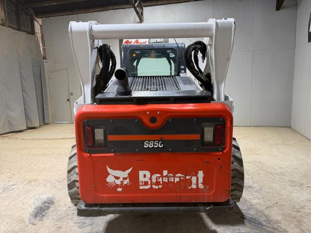 Image of Bobcat S850 equipment image 3