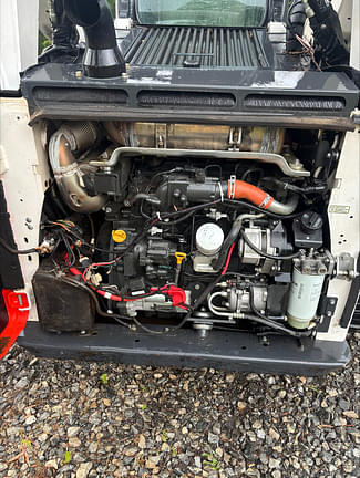 Image of Bobcat T770 equipment image 4