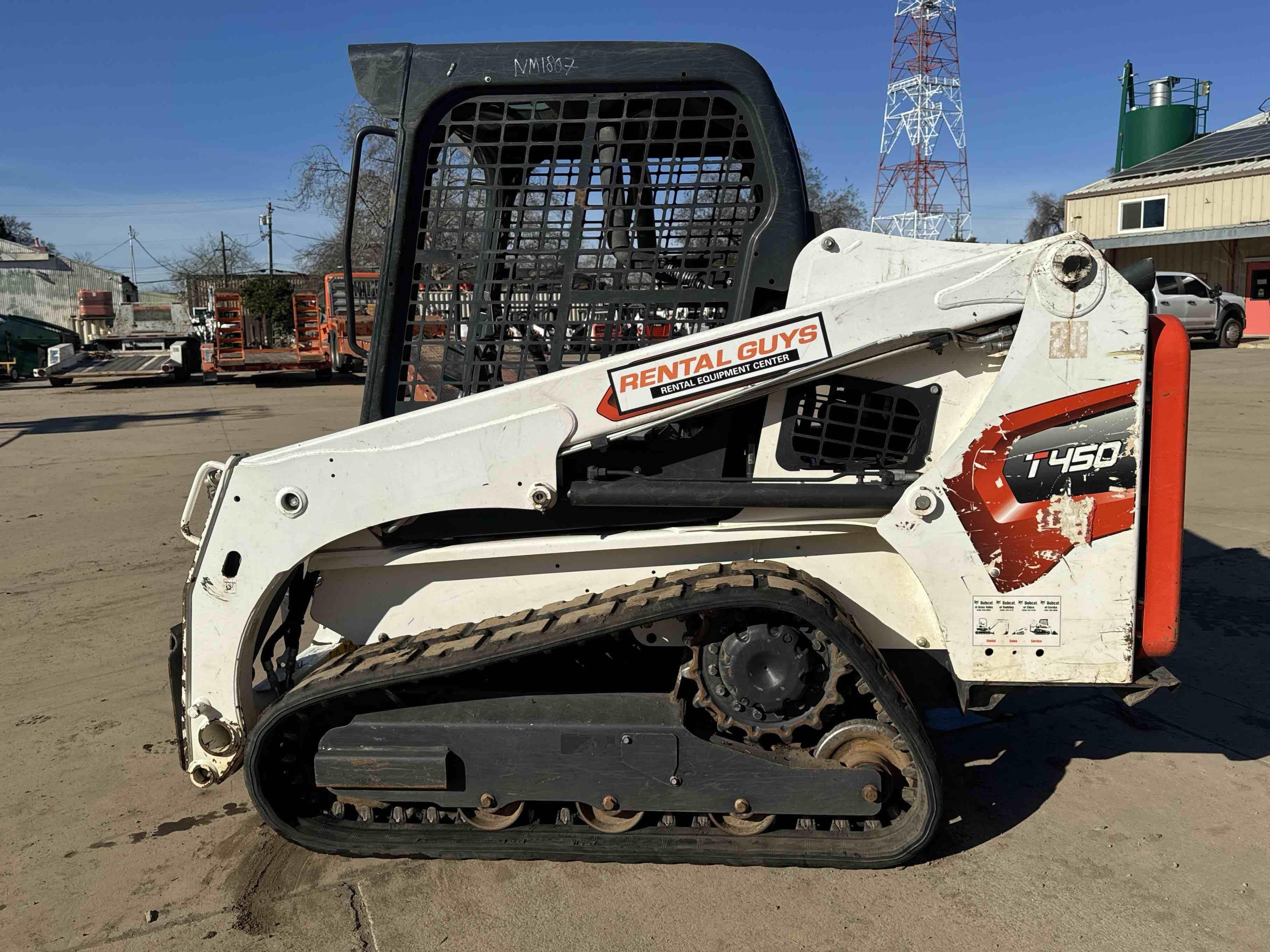 2022 Bobcat T450 Equipment Image0