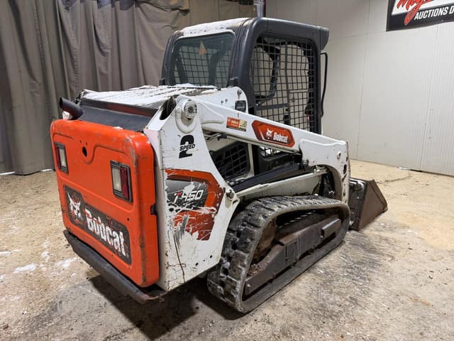 Image of Bobcat T450 equipment image 4