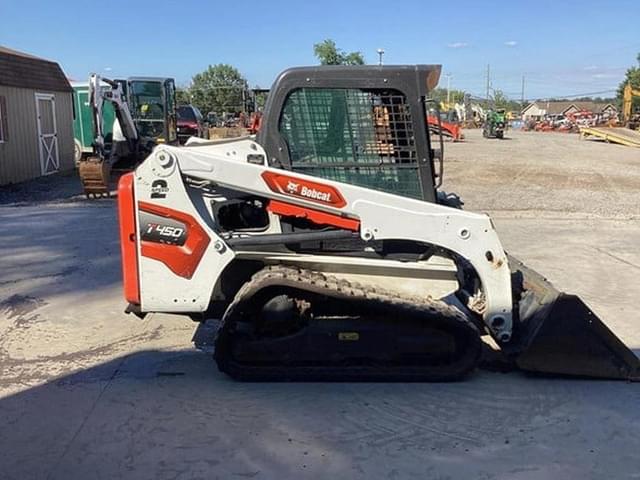 Image of Bobcat T450 equipment image 4