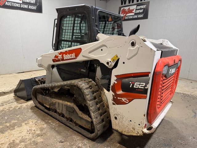 Image of Bobcat T62 equipment image 2