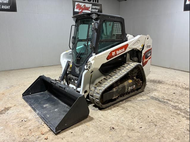 Image of Bobcat T62 equipment image 1