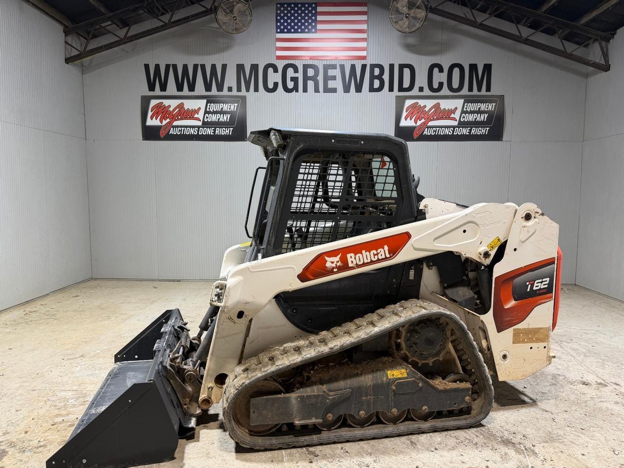 2022 Bobcat T62 Equipment Image0