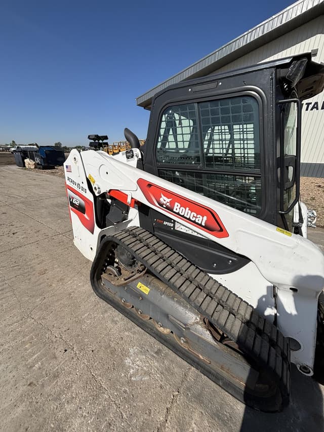 Image of Bobcat T62 equipment image 2