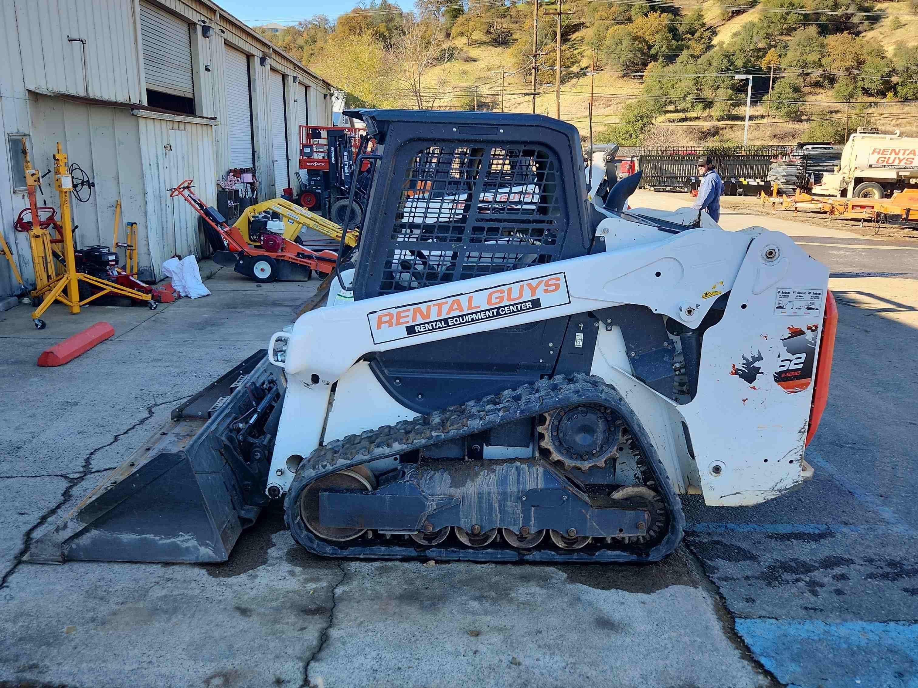 2022 Bobcat T62 Equipment Image0