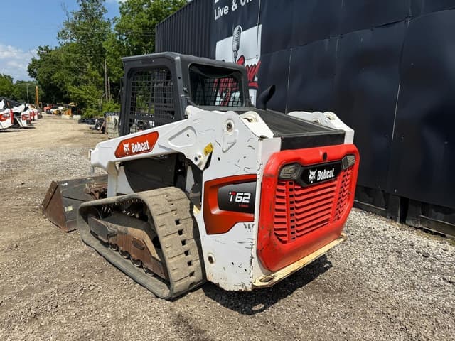 Image of Bobcat T62 equipment image 1