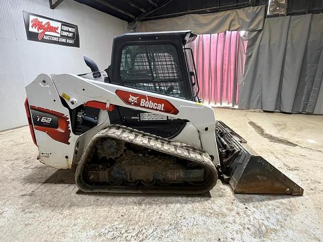 Image of Bobcat T62 equipment image 4