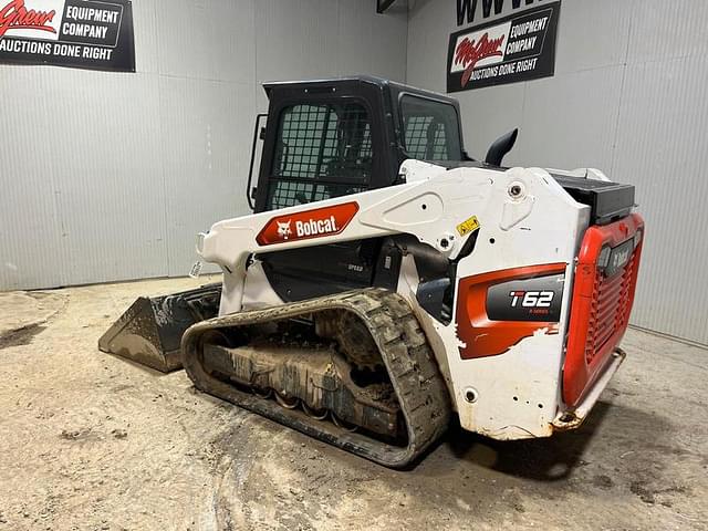 Image of Bobcat T62 equipment image 1