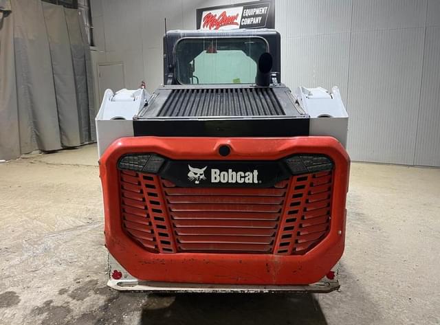 Image of Bobcat T62 equipment image 3