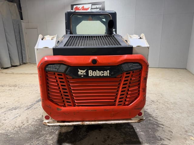 Image of Bobcat T62 equipment image 3