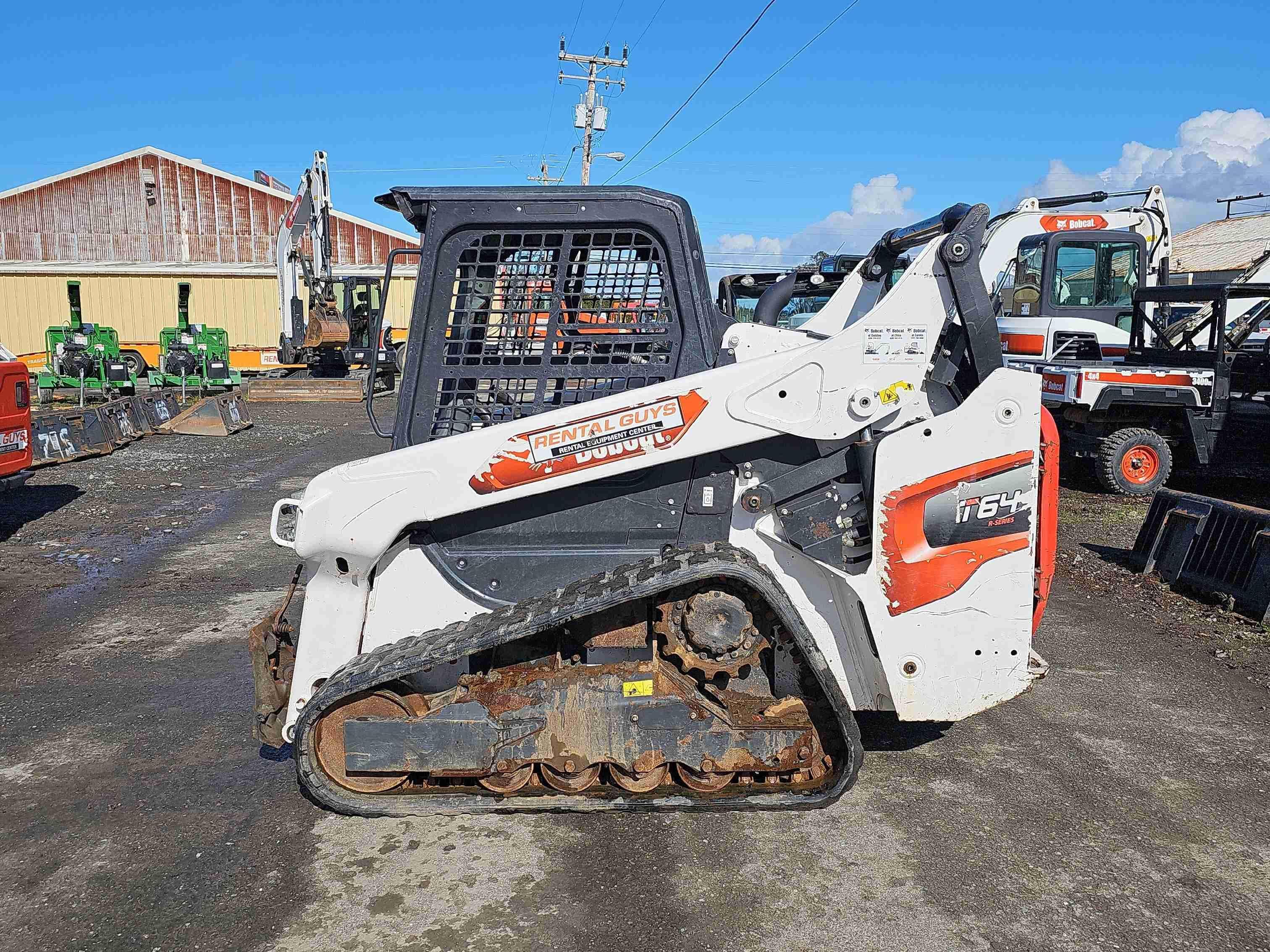 2022 Bobcat T64 Equipment Image0