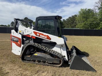 Main image Bobcat T64