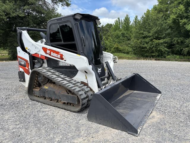 Image of Bobcat T66 equipment image 2