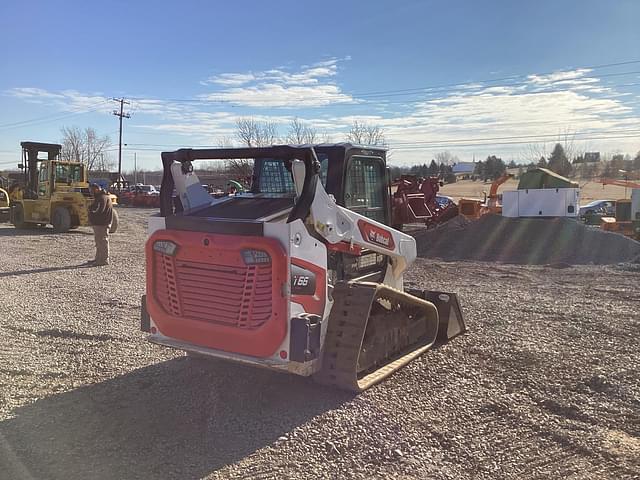 Image of Bobcat T66 equipment image 4