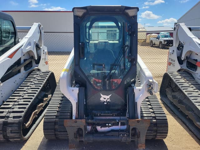Image of Bobcat T66 equipment image 2