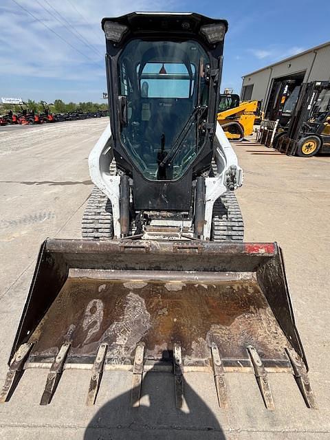 Image of Bobcat T66 equipment image 2