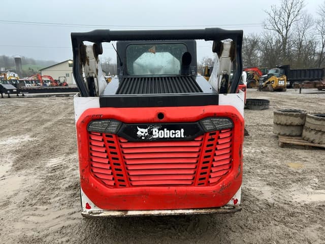 Image of Bobcat T66 equipment image 2