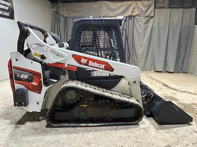 Image of Bobcat T66 equipment image 4