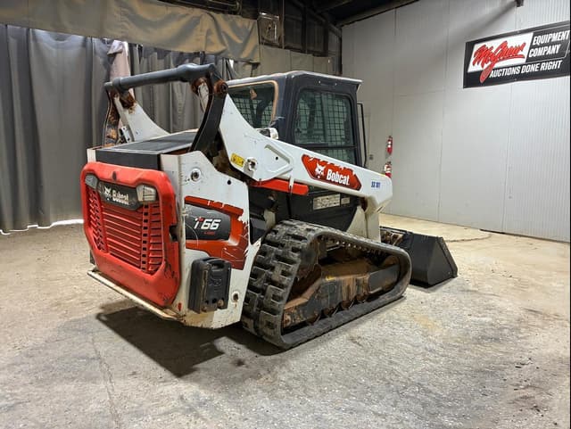 Image of Bobcat T66 equipment image 4