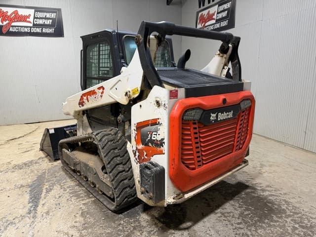 Image of Bobcat T66 equipment image 2