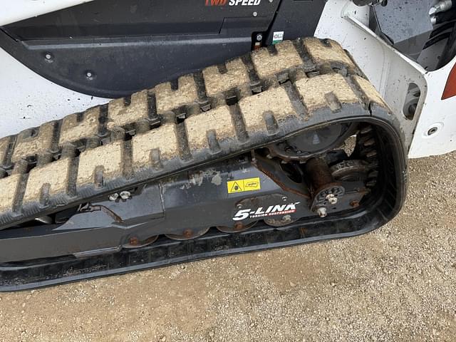 Image of Bobcat T66 equipment image 1