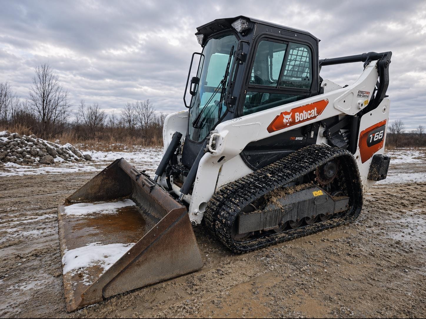 2022 Bobcat T66 Equipment Image0