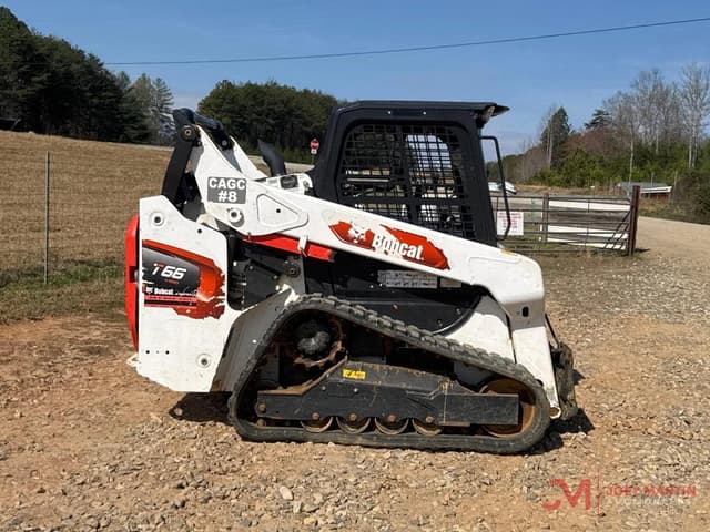 Image of Bobcat T66 equipment image 2
